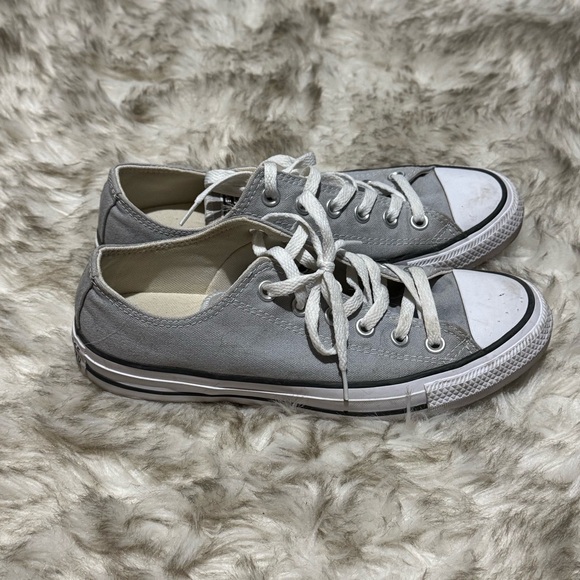 Converse Gray Low-Top - Picture 1 of 6